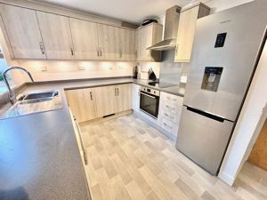 Kitchen- click for photo gallery